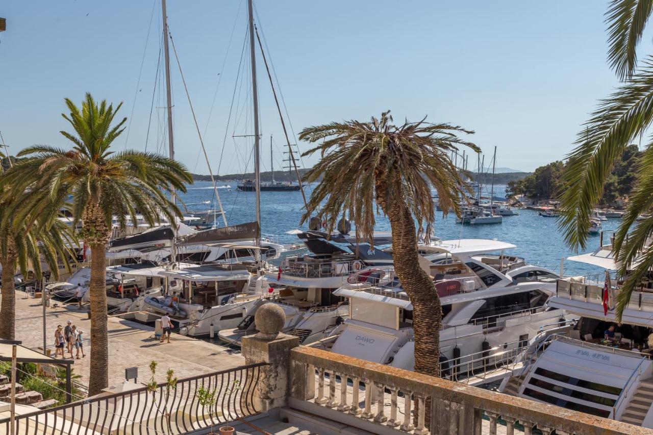 Couple'S Getaway In The Center Of Hvar W/Sea View Đảo Hvar Ngoại thất bức ảnh
