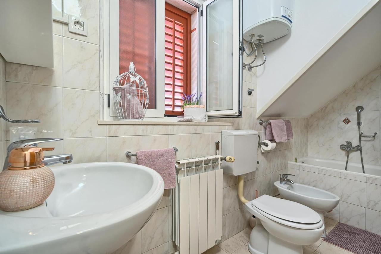 Couple'S Getaway In The Center Of Hvar W/Sea View Đảo Hvar Ngoại thất bức ảnh